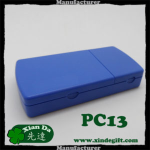 Pill cutter pill box